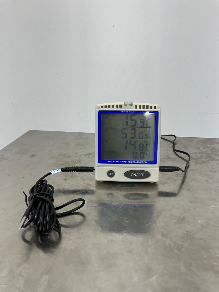 Image of Fisherbrand Traceable Memory card thermometer